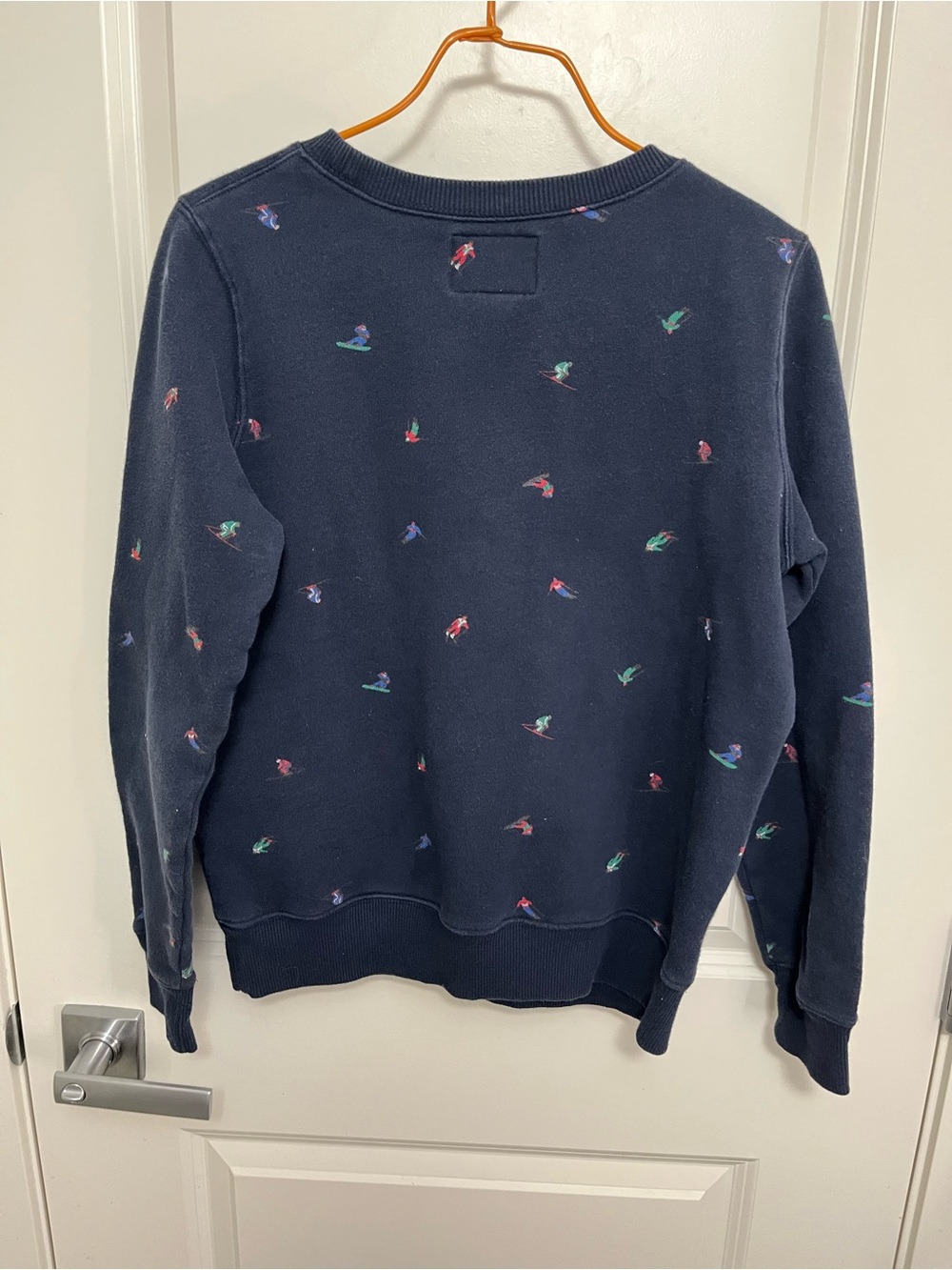 Roots Women's Navy Sweatshirt with Tiny Multicolor Skiers Embroidery in size S - Picture 9 of 13